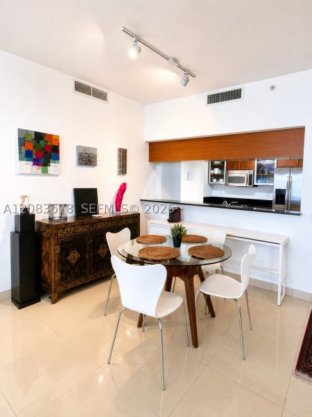 Comprar apartamento no 1800 Club 612