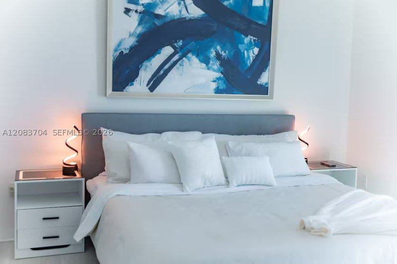 Alquiler de apartamento en Bayshore Yacht Tennis Club 1016