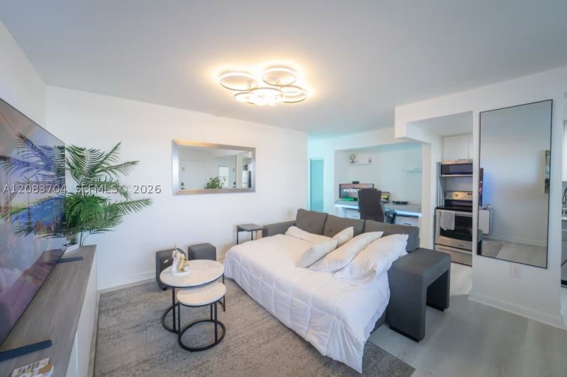 Alquiler de apartamento en Bayshore Yacht Tennis Club 1016