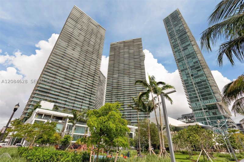 Alquiler de apartamento en Paraiso Bayviews 306