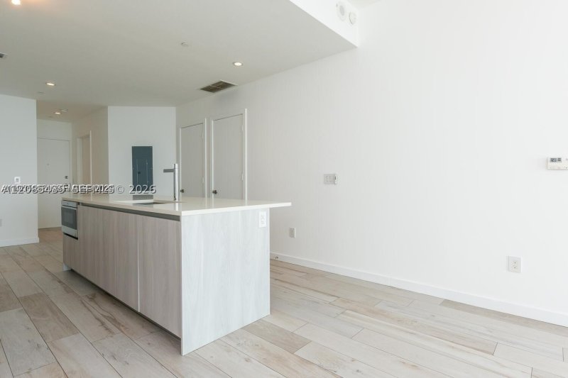 Apartment for rent at Gran Paraiso 1505