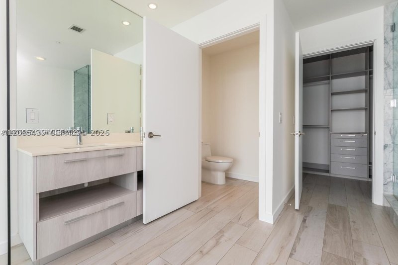 Apartment for rent at Gran Paraiso 1505