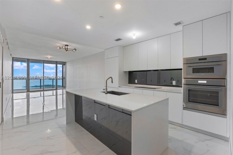 Aluguel de apartamento no Aria Reserve Miami 2206