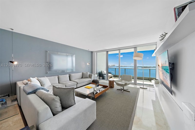 Alquiler de apartamento en Jade Brickell 3705