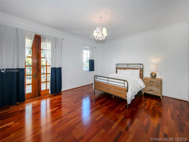 Property photo # 7