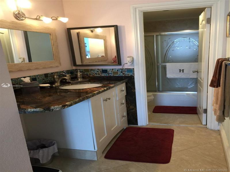 Property photo # 6