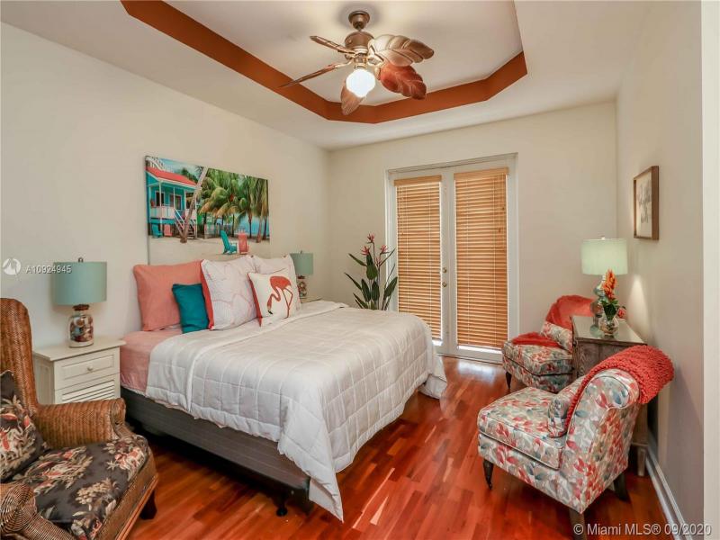 Property photo # 8