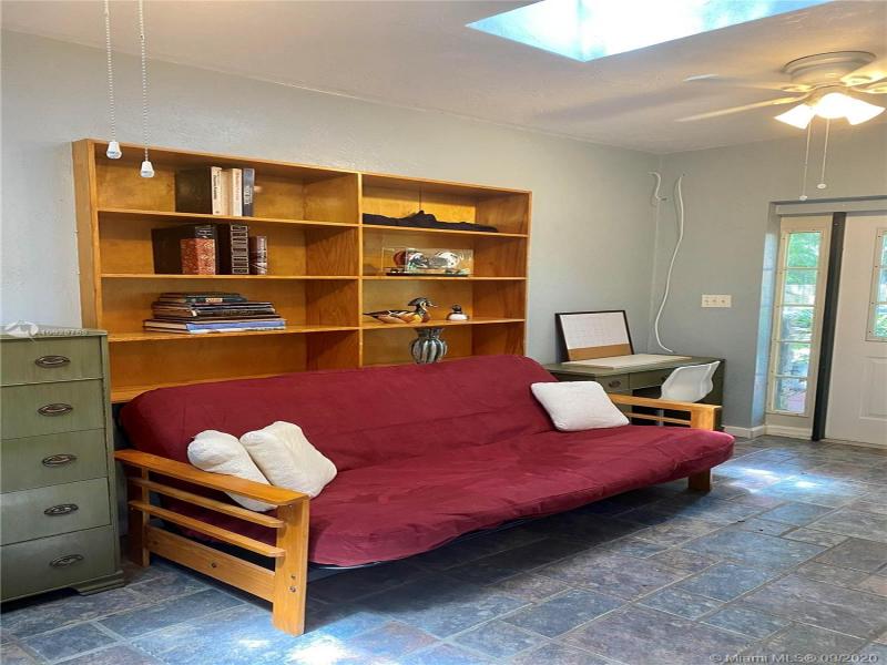 Property photo # 6