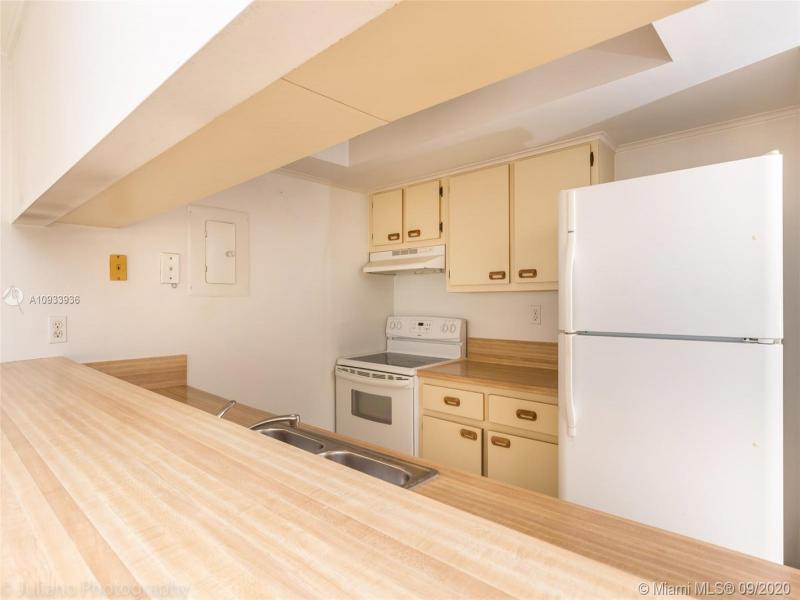 Property photo # 4