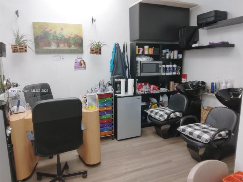 Condo for sale at Imperial Towers