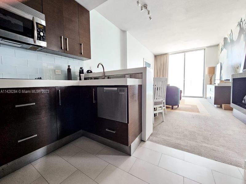 Comprar apartamento en Sole 1102