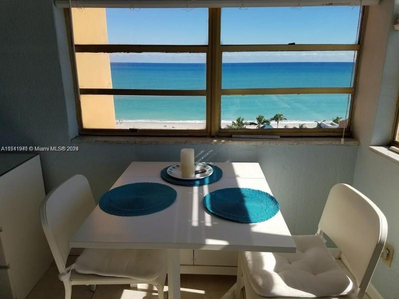 Comprar apartamento en Aventura Beach Club 744