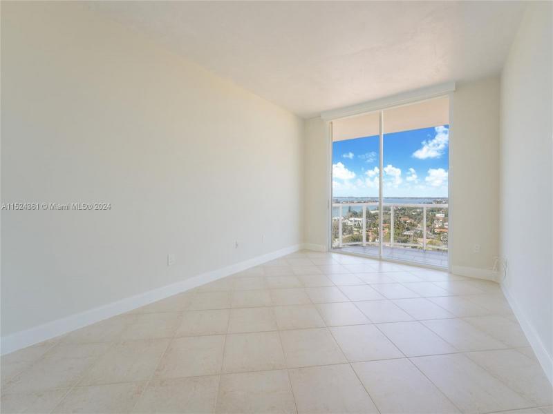 Purchase Champlain Towers East, Condo 12E Listed For 580,000 Located