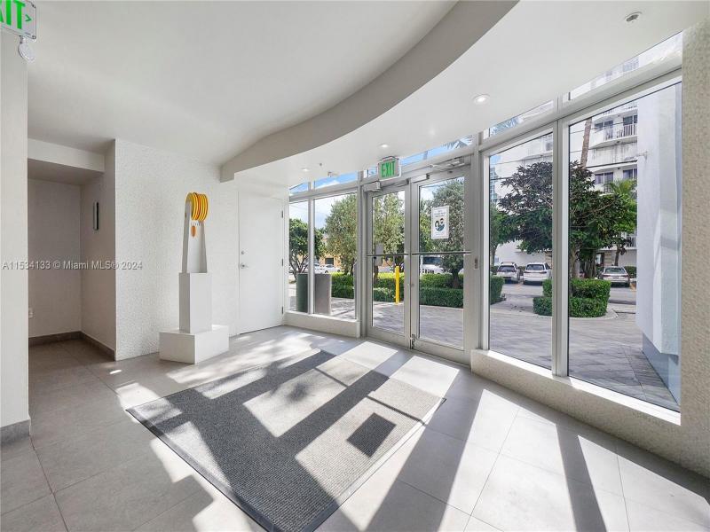 Rent A11534133 Vizcayne Everglades On The Bay, Condo 903 Listed For