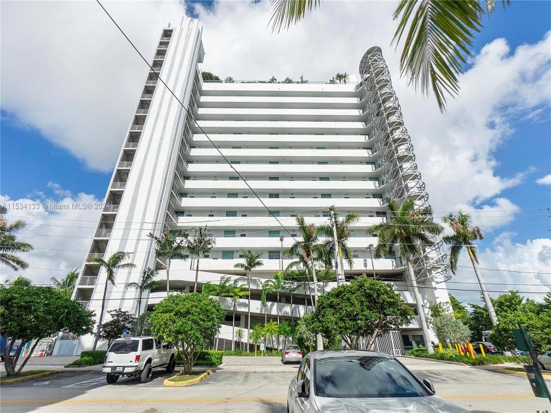 Rent A11534133 Vizcayne Everglades On The Bay, Condo 903 Listed For