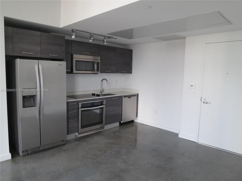 Property photo # 7