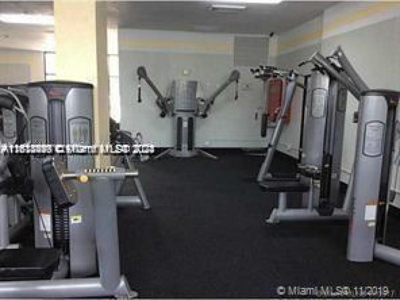 Comprar apartamento en Coastal Towers 320