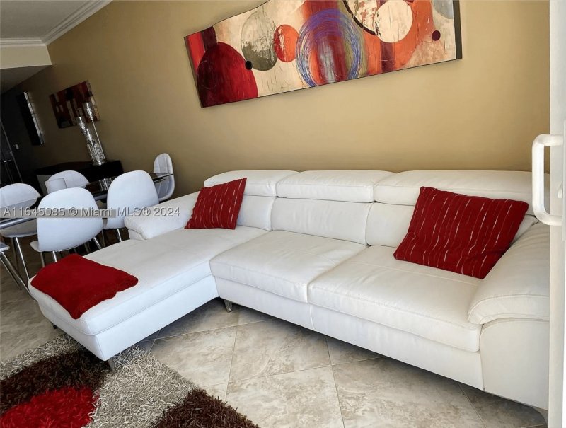 Comprar apartamento no Beach Club One 3809