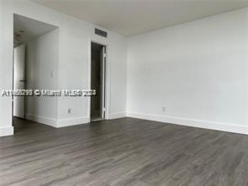 Comprar apartamento en Sailboat Cay 801