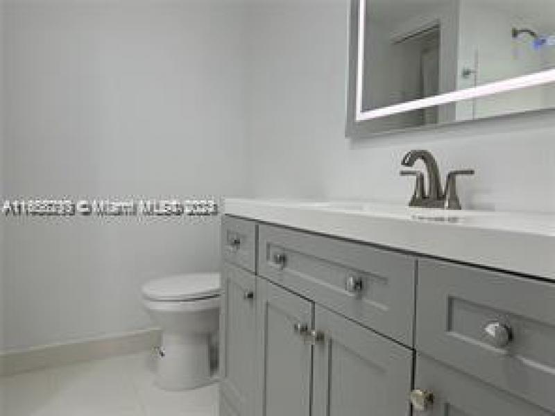 Comprar apartamento en Sailboat Cay 801