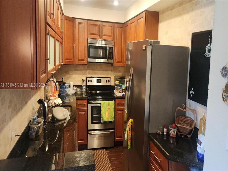 Property photo # 6