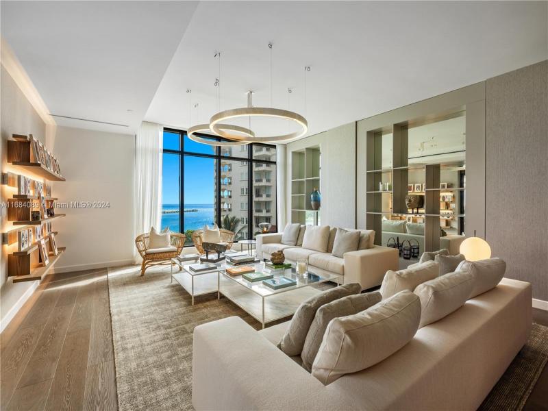 Condo for sale at Palazzo Del Sol 7065