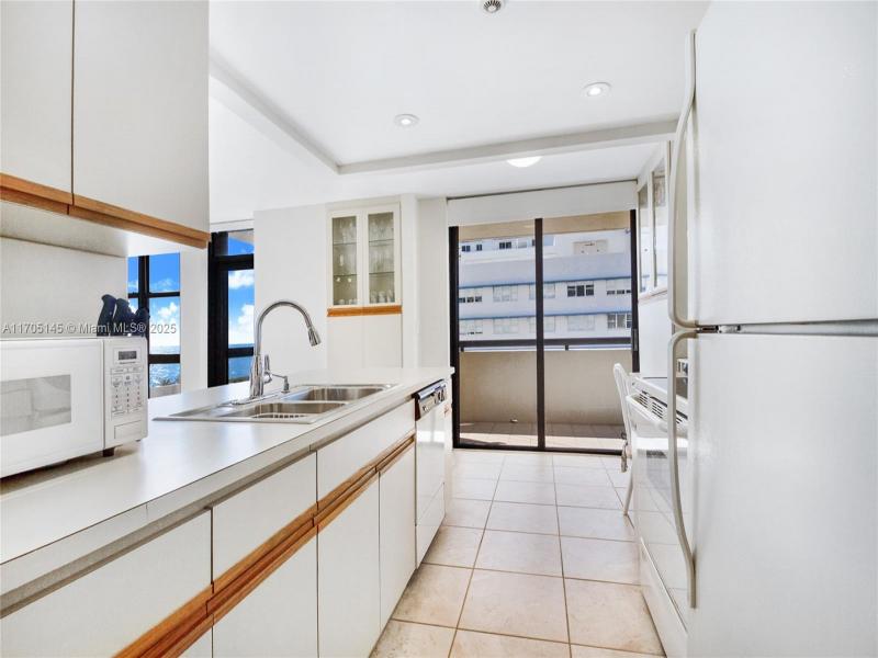 Property photo # 6