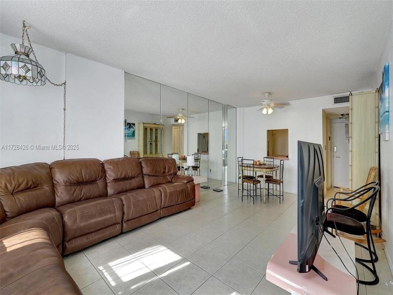 Condo for sale at Berkley South 3J