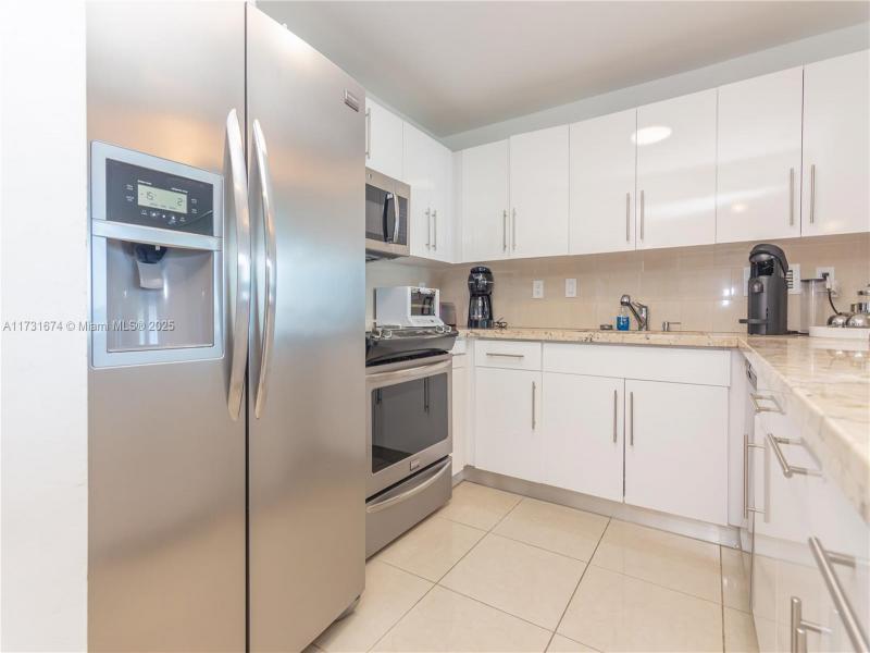 Property photo # 6