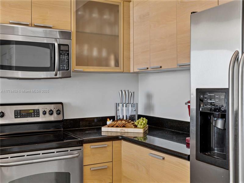 Property photo # 9