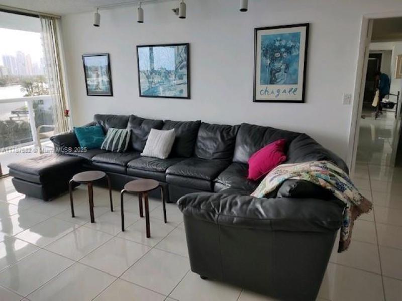 Comprar apartamento en Waterview 646