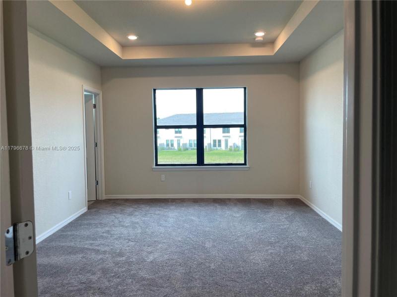 Property photo # 9