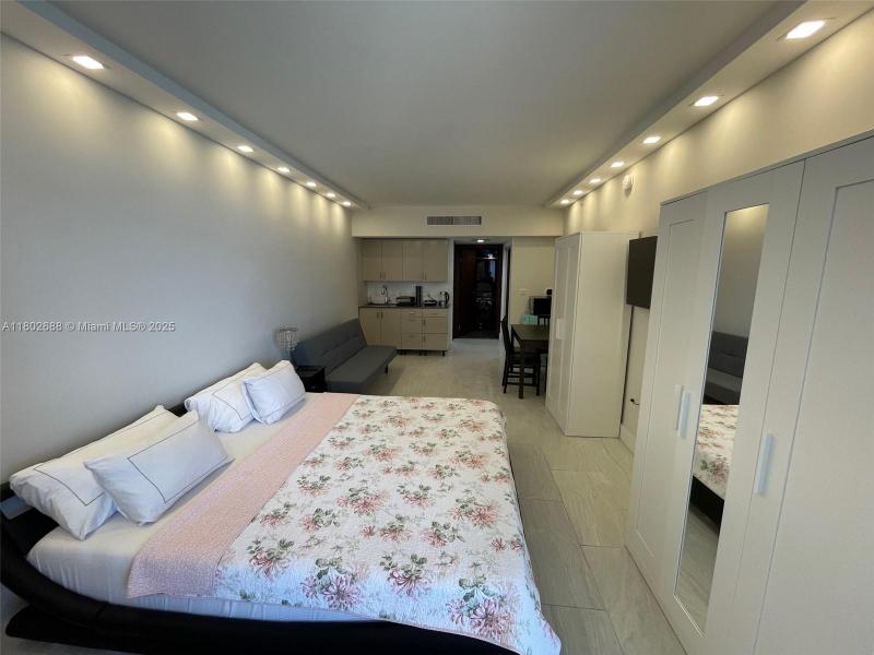 Property photo # 6