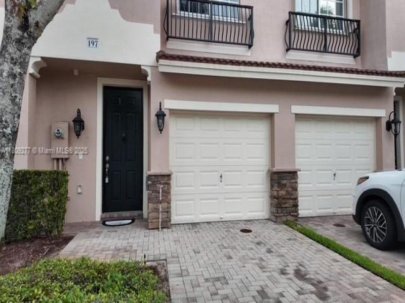 Property photo # 0