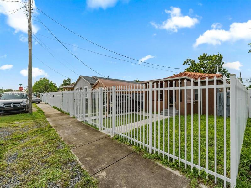 Property photo # 2