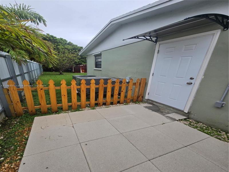 Property photo # 7