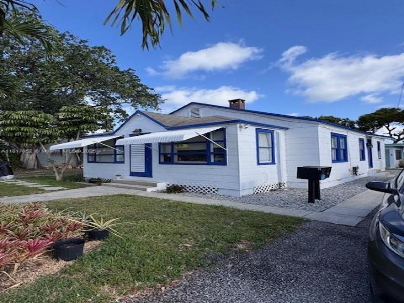 Property photo # 1