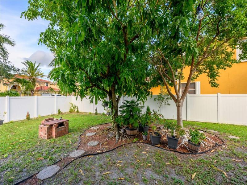 Property photo # 4