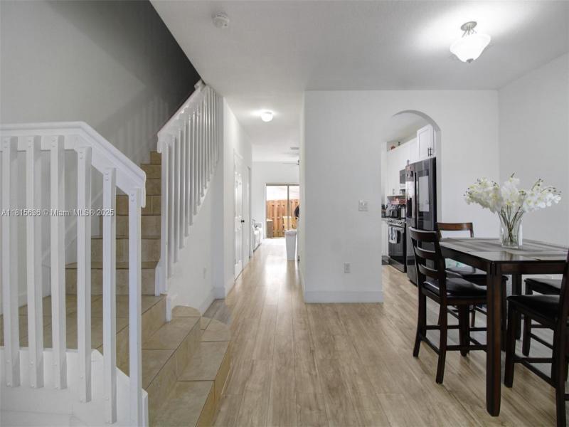 Property photo # 6