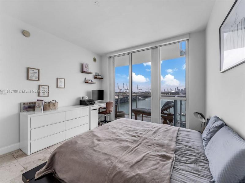 Property photo # 4