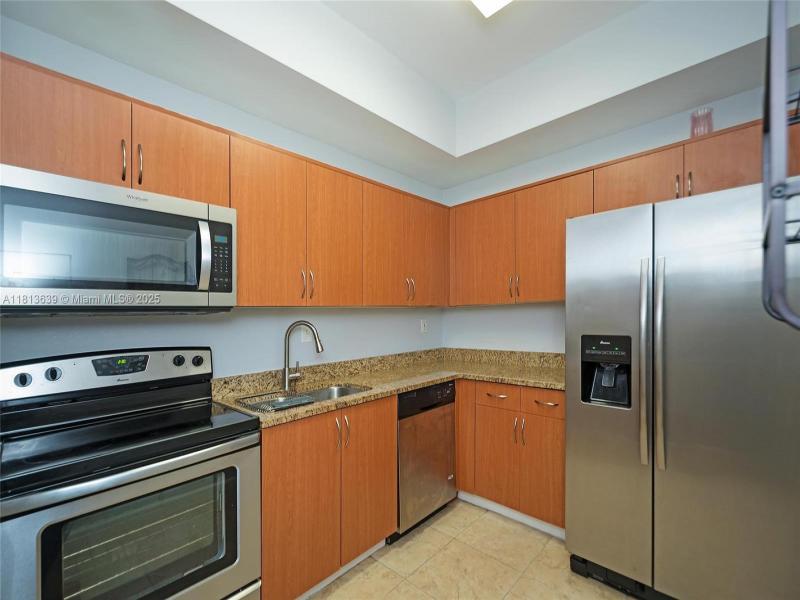 Property photo # 7