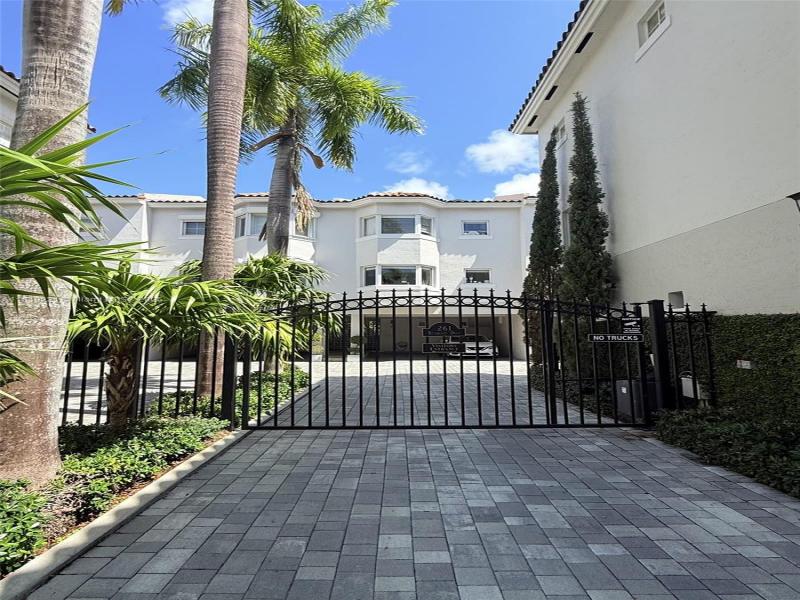 Property photo # 3