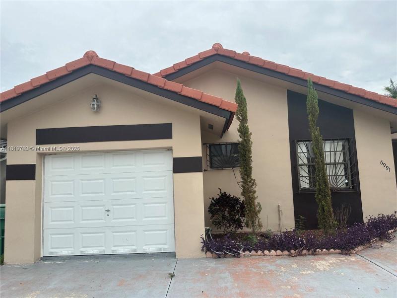 Property photo # 0