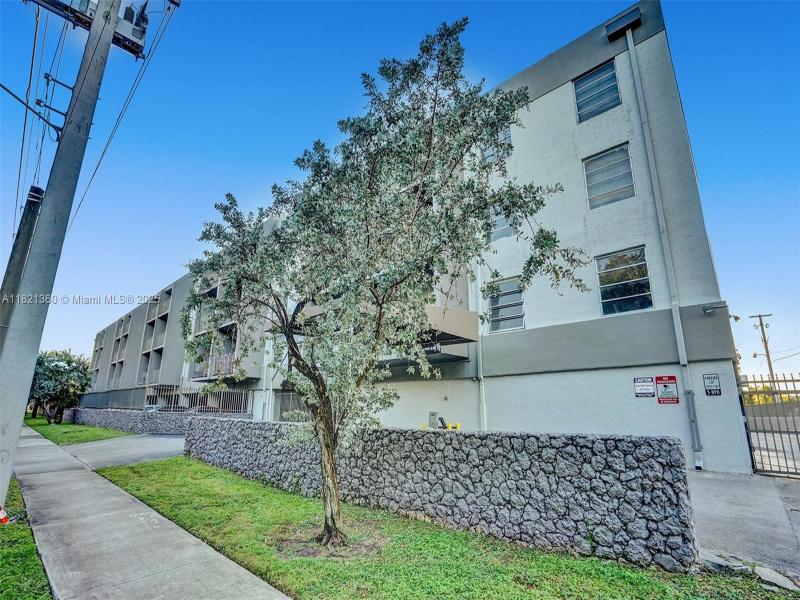 Property photo # 3