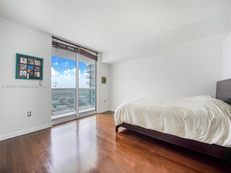 Property photo # 4