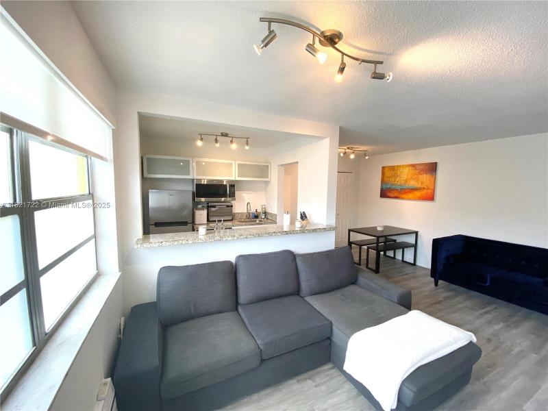 Property photo # 4