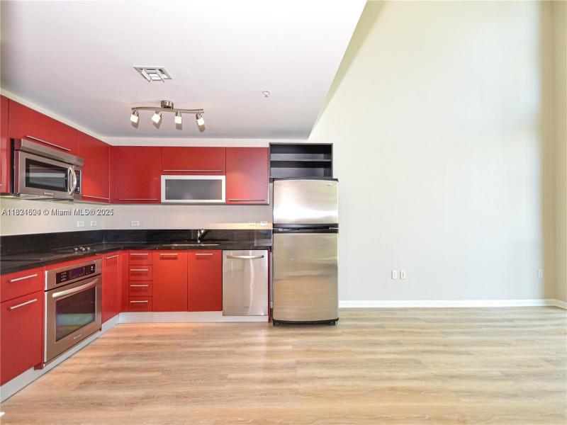 Property photo # 2