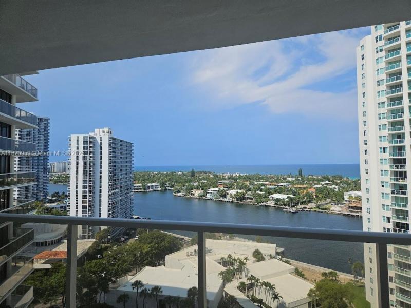 Hamptons West Apt #1412
