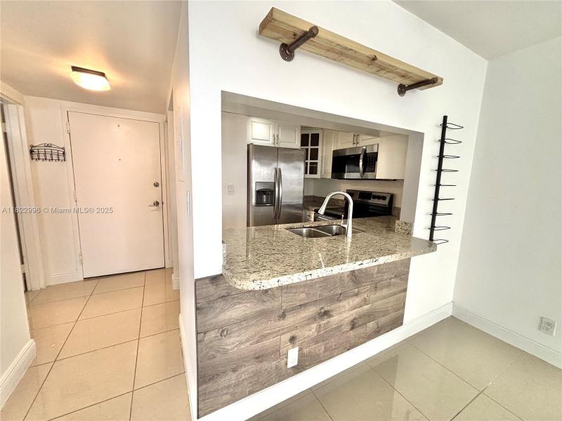 Property photo # 9