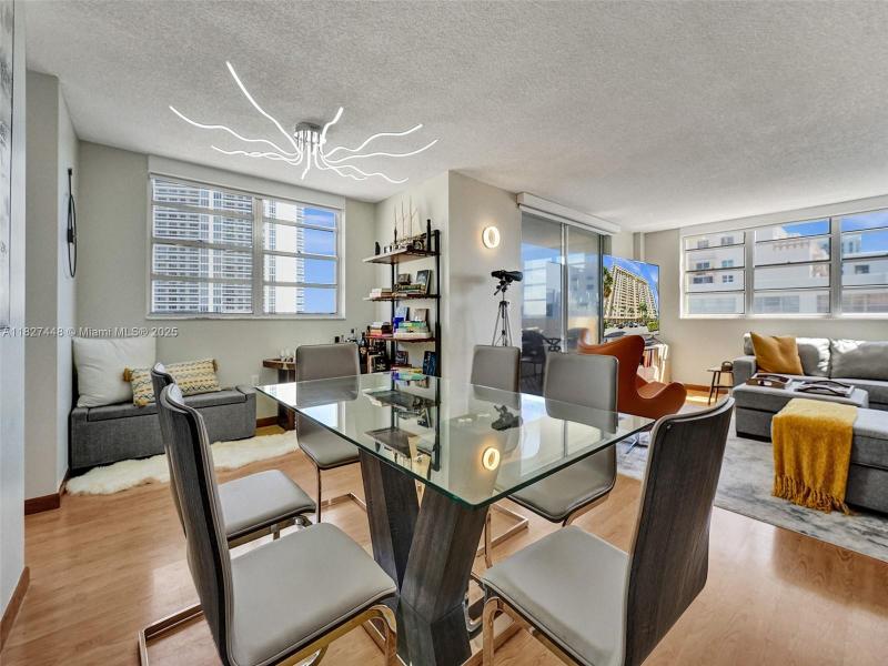 Condo for sale at Plaza Towers North 1702